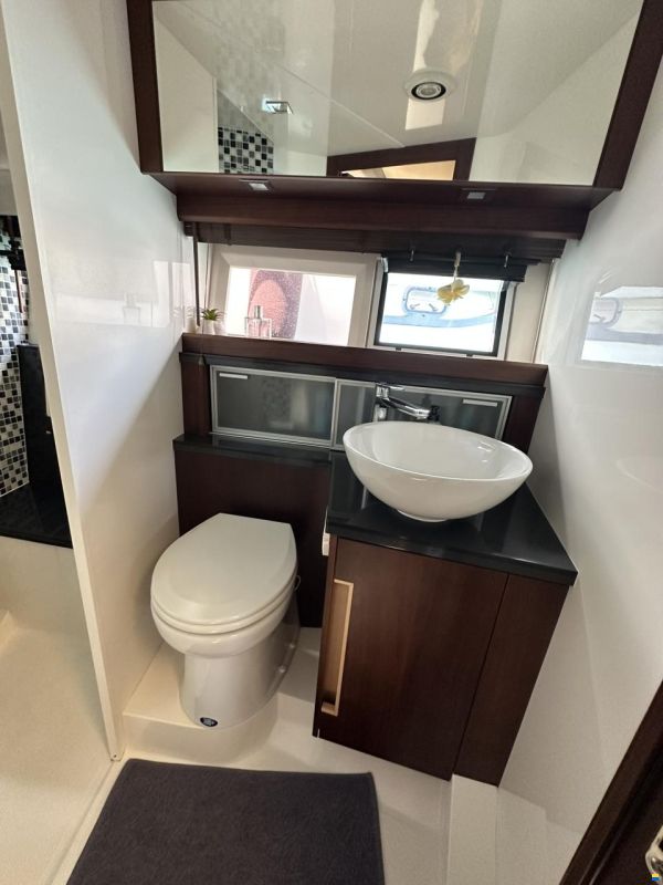 Galeon 430 HTC