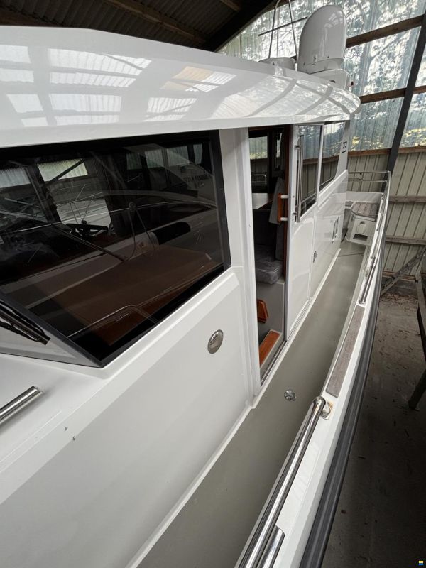 Sargo 33 aft door