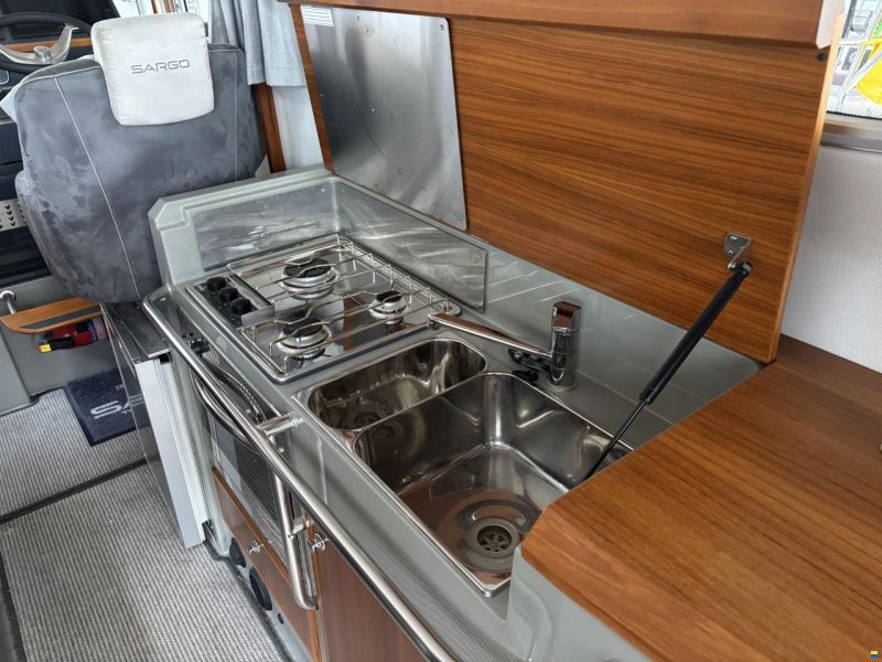 Sargo 33 aft door