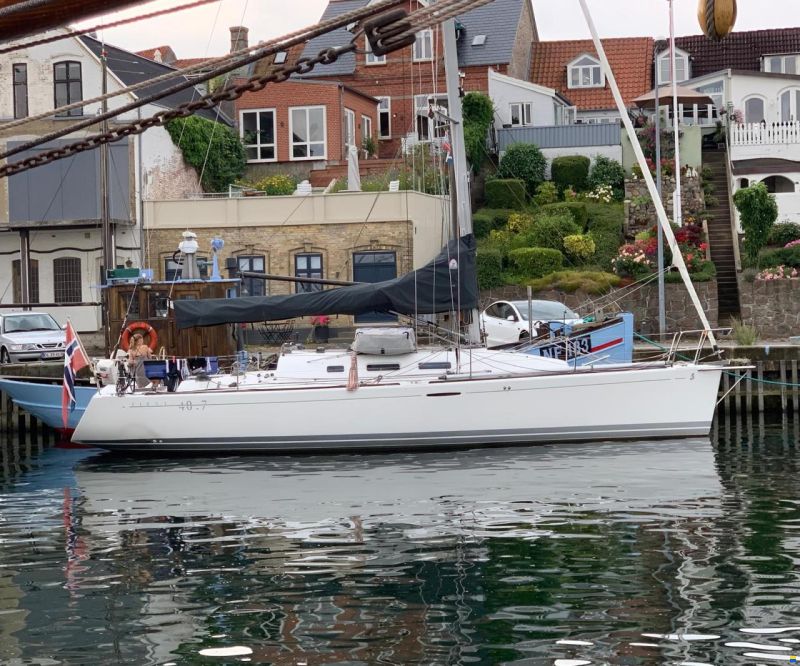 Beneteau First 40.7
