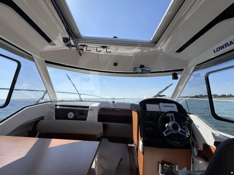 Jeanneau Merry Fisher 795