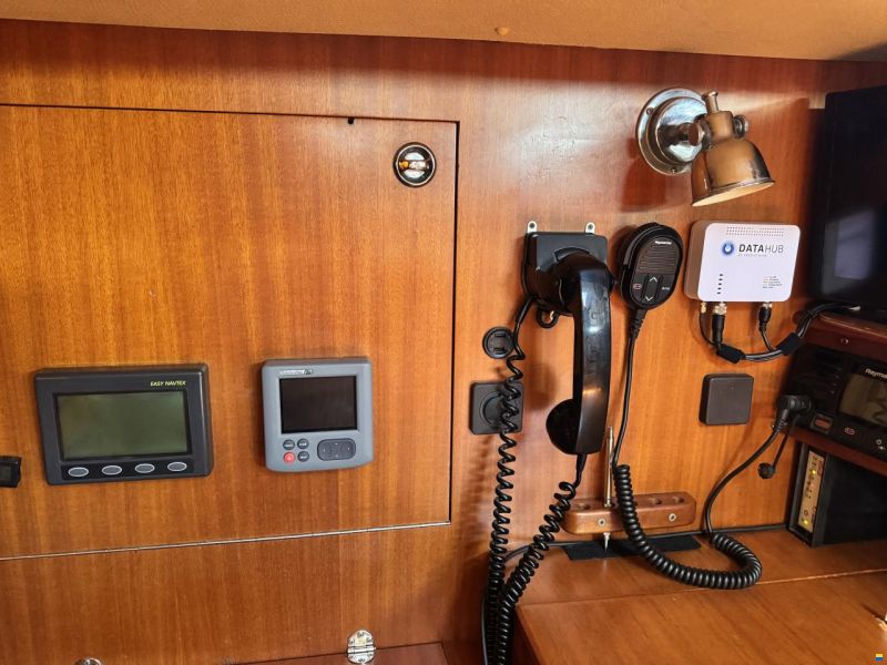 Hallberg-Rassy 43