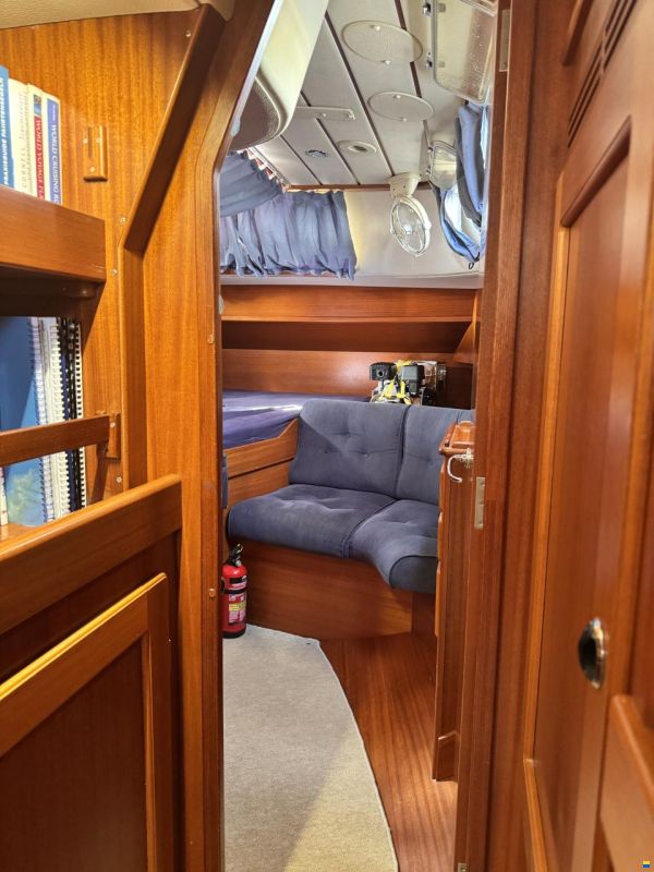 Hallberg-Rassy 43