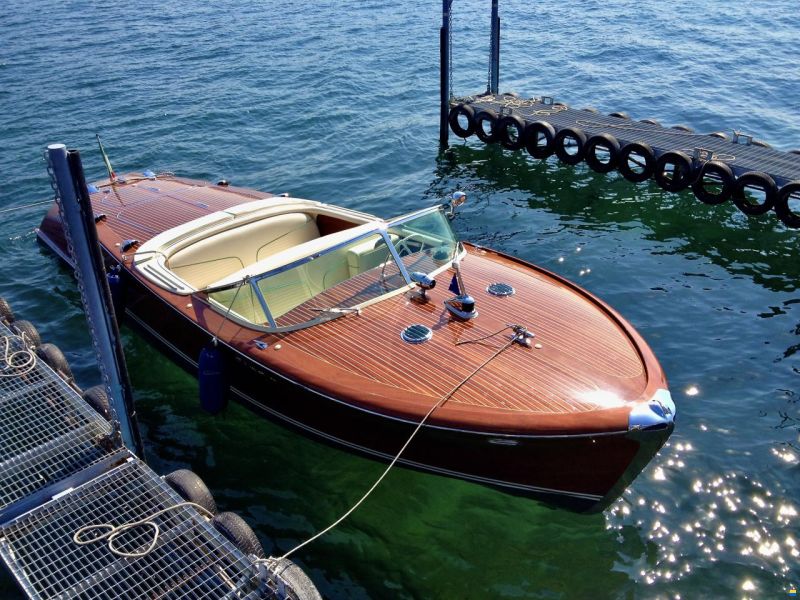 Riva Tritone