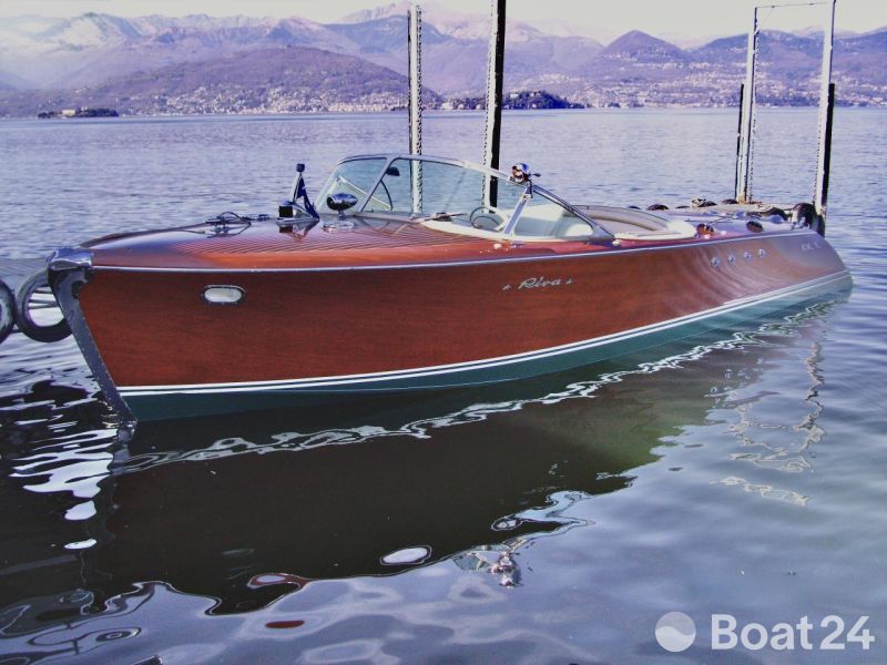 Riva Tritone