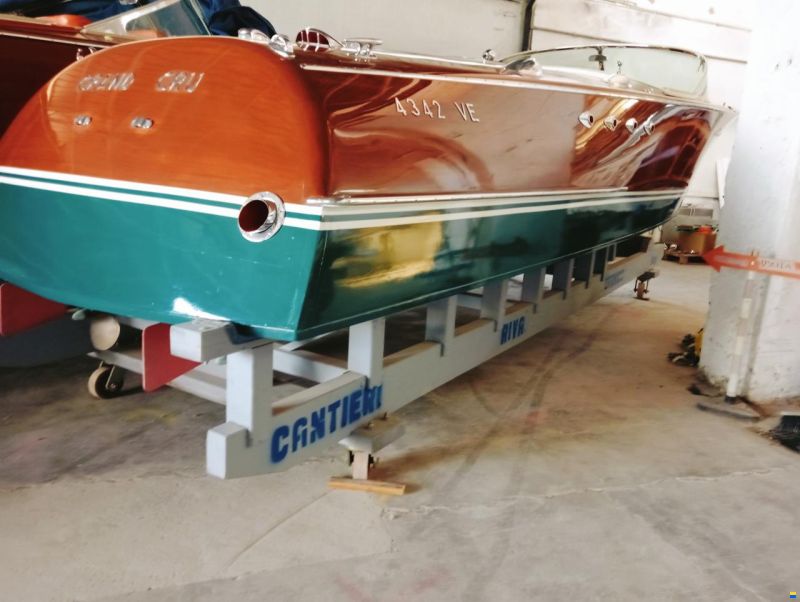 Riva Tritone