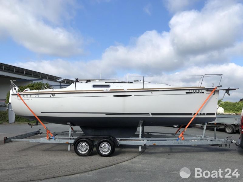 Beneteau First 25 Performance