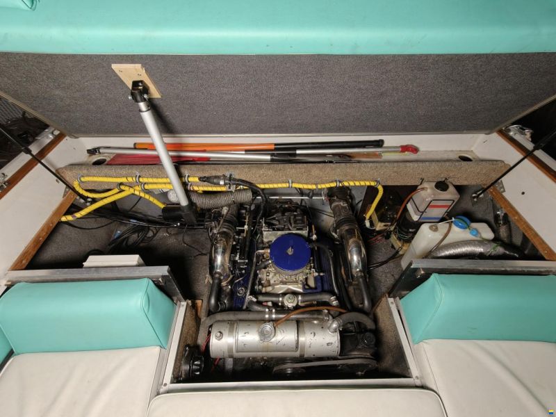 Chris Craft Scorpion 230