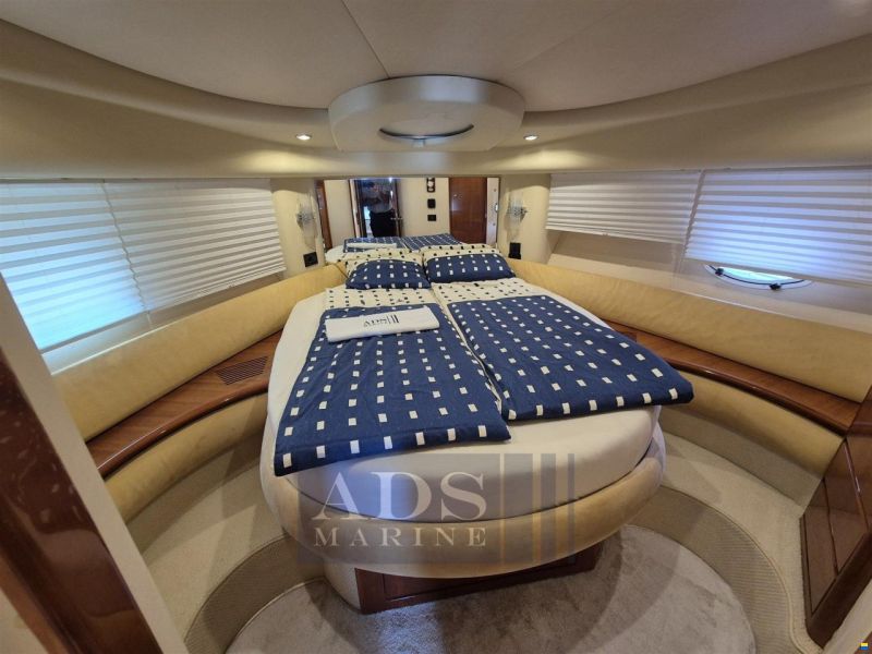 Azimut 42 Fly