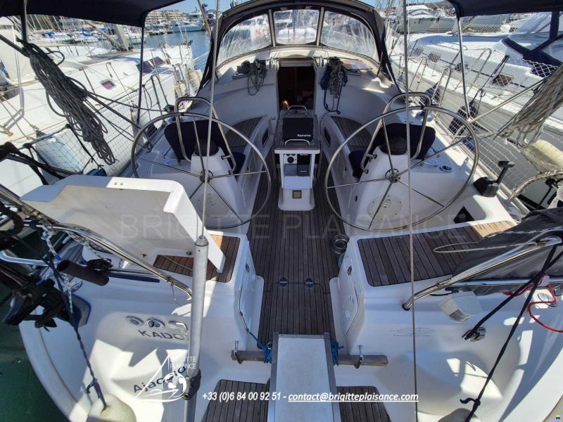Bavaria 42 CRUISER