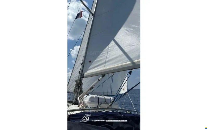 Bavaria 42 cruiser