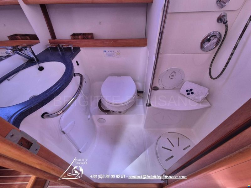 Bavaria 42 CRUISER