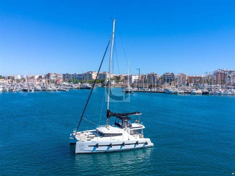 Catana Bali 4.5