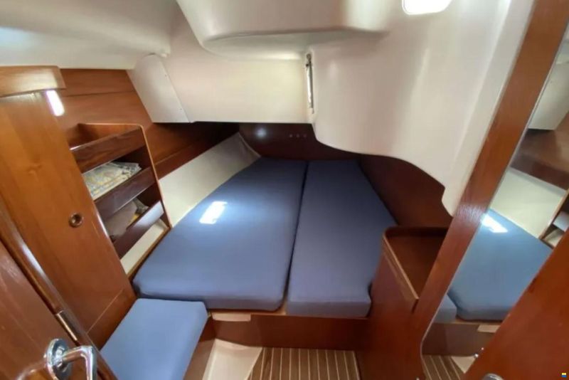 Beneteau Oceanis 440