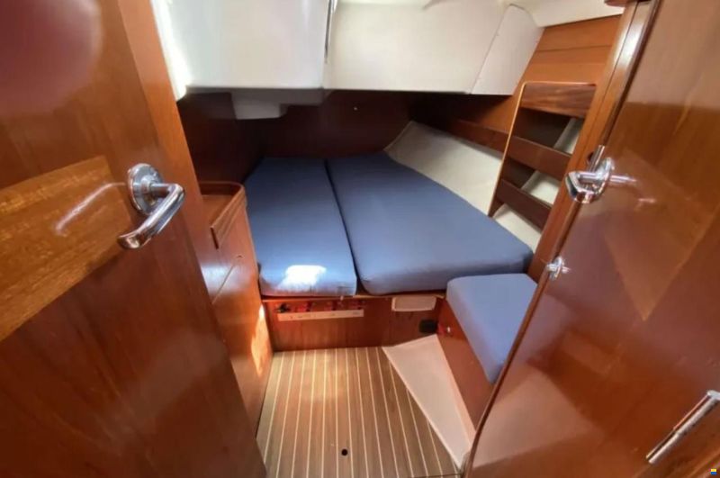 Beneteau Oceanis 440