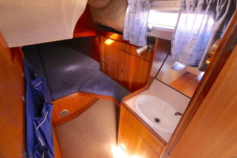 Bavaria 38
