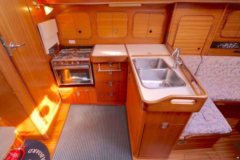 Bavaria 38
