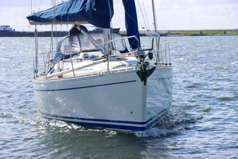 Bavaria 38