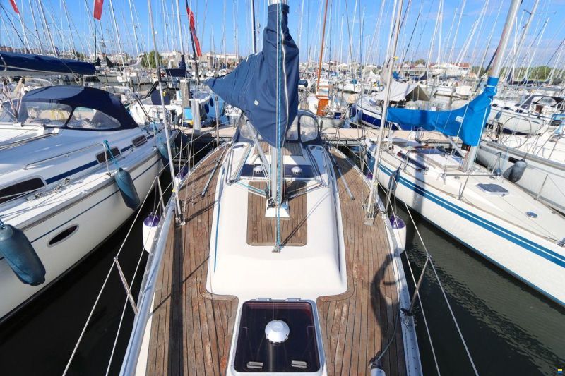 Bavaria 38
