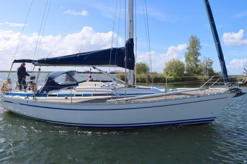 Bavaria 38