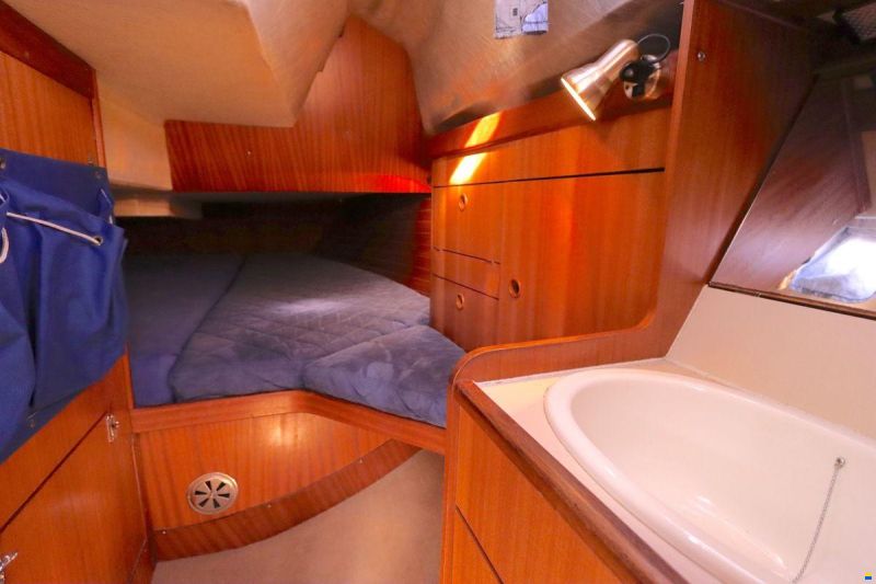 Bavaria 38