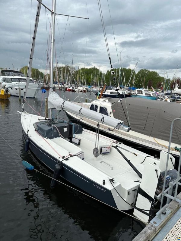 Pointer 22