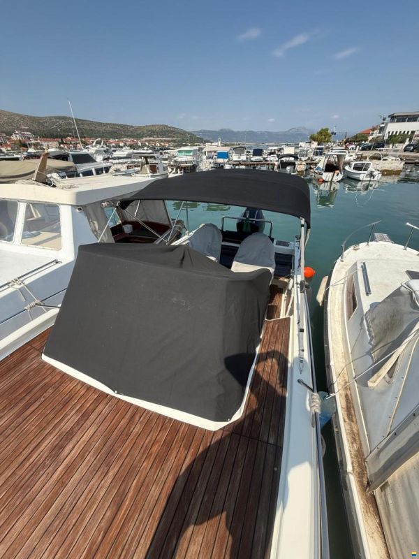Atlantic Marine Sun Cruiser 730