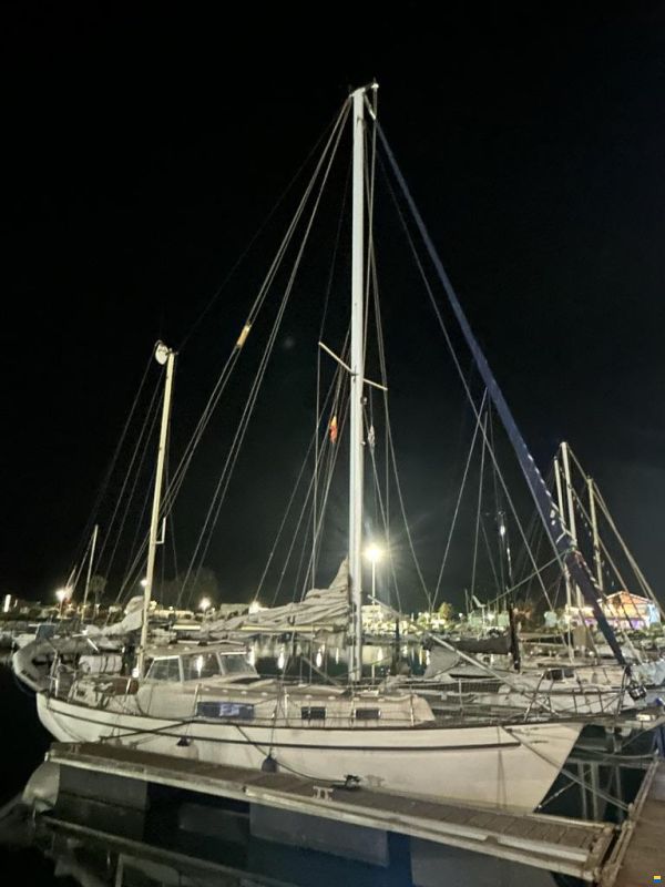 Hallberg-Rassy Rasmus 35 Ketch