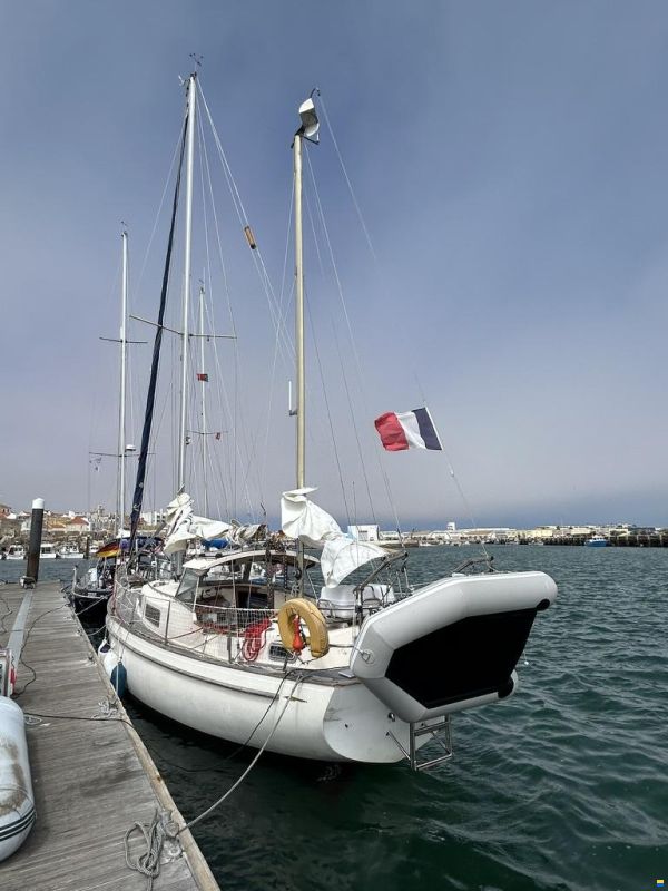 Hallberg-Rassy Rasmus 35 Ketch