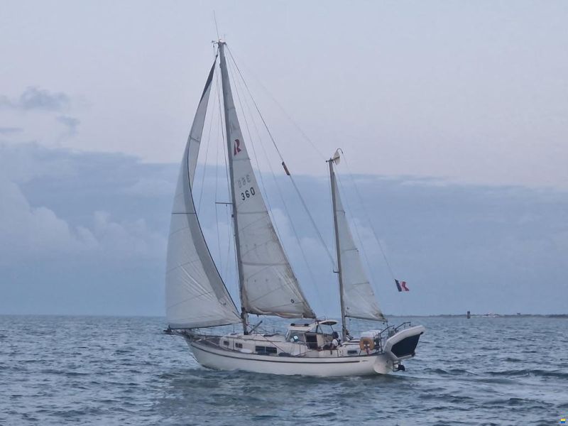 Hallberg-Rassy Rasmus 35 Ketch