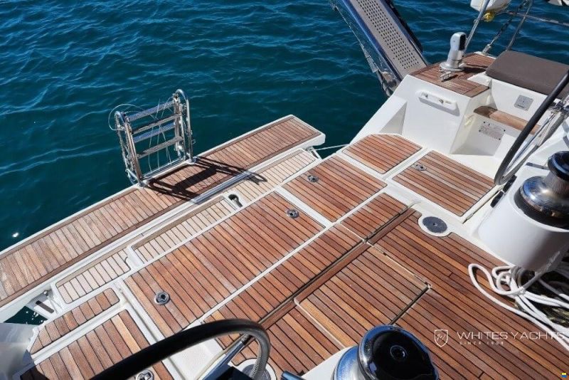 Beneteau Oceanis 55