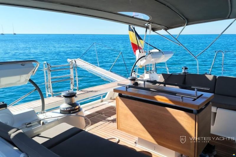 Beneteau Oceanis 55