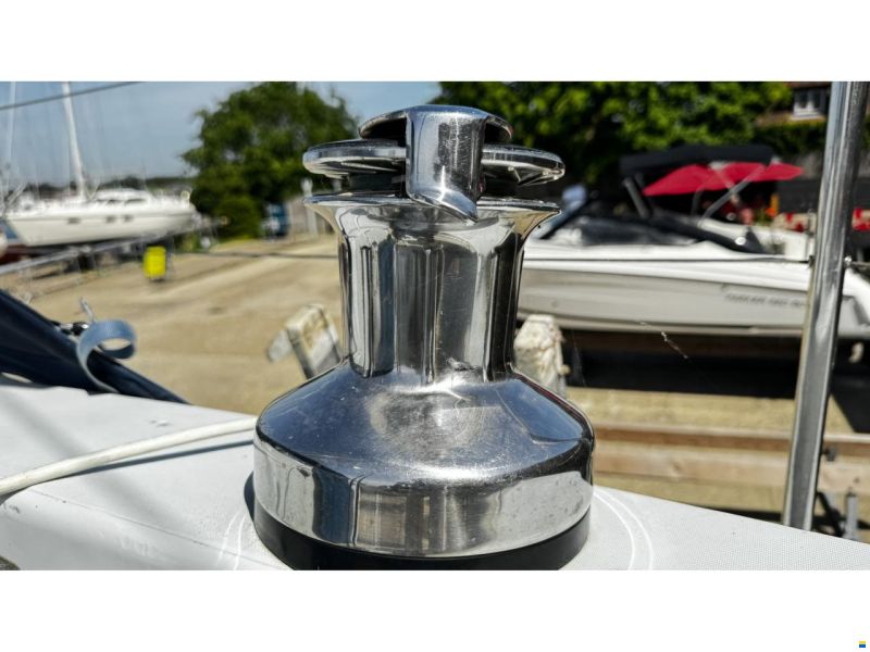 Contessa 32