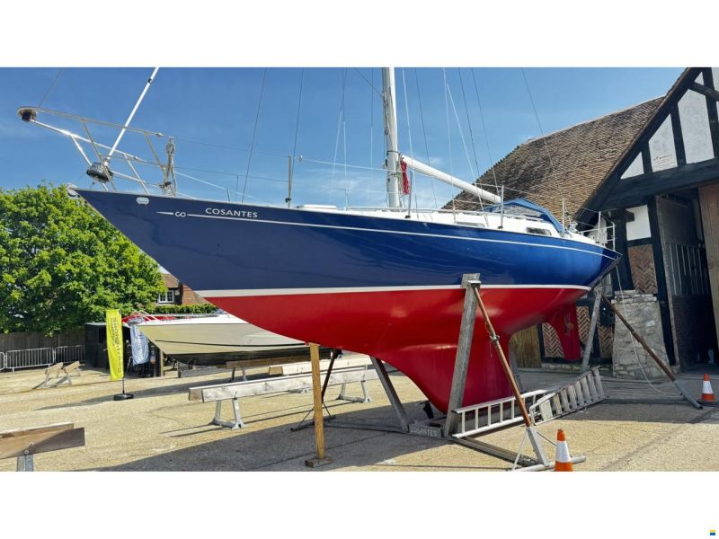 Contessa 32
