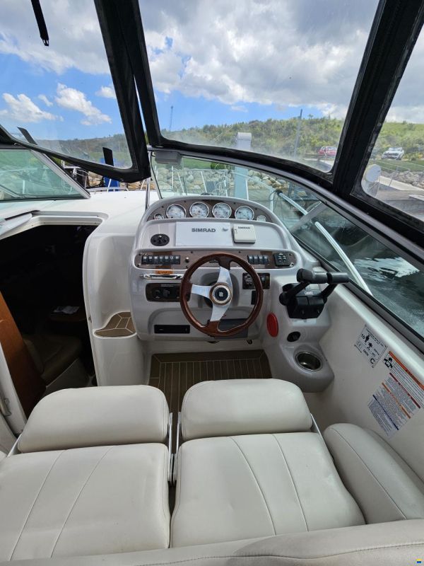 Chaparral 290 Signature