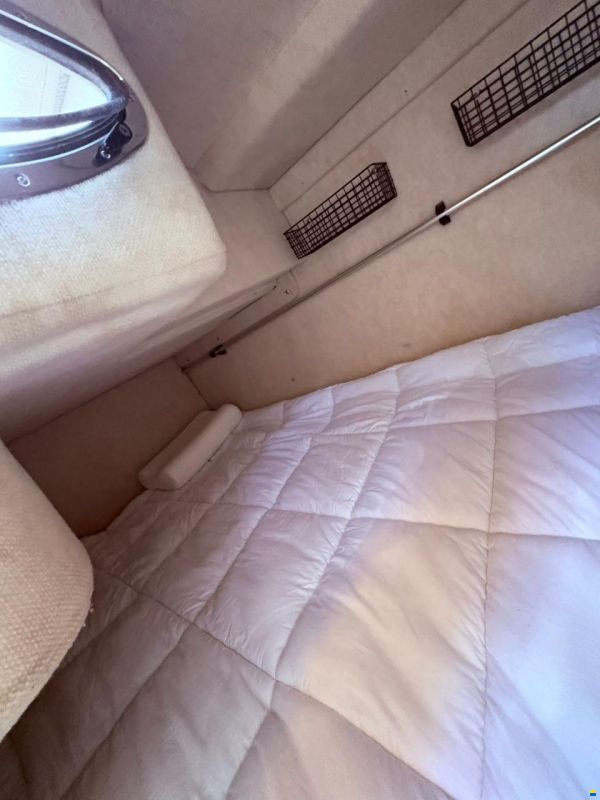 Sea Ray 240 Sundancer