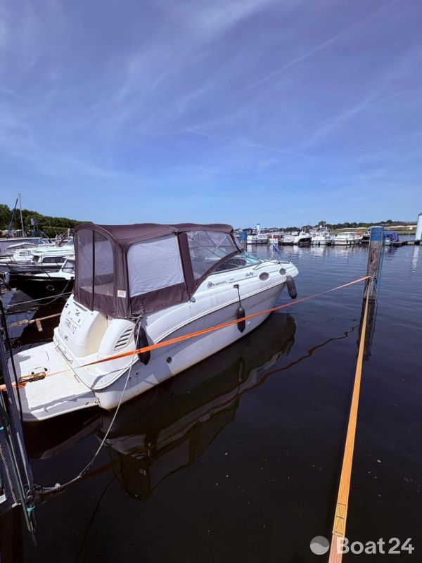 Sea Ray 240 Sundancer