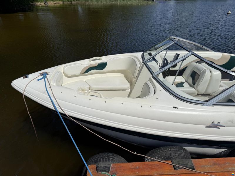 Rinker Thunder