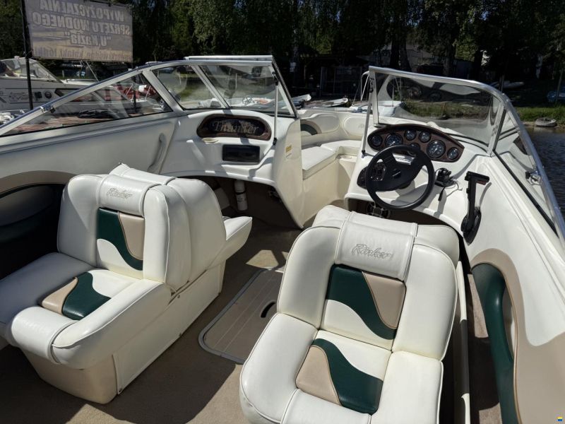 Rinker Thunder