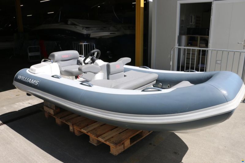 Williams Turbojet 325