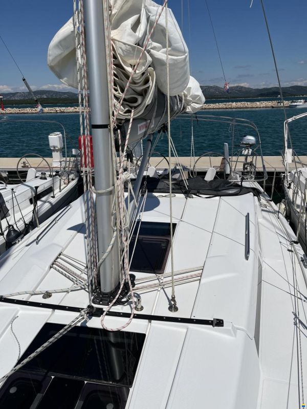 Hanse 388