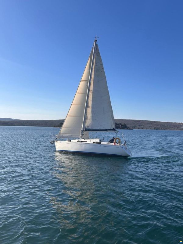 Dufour 30 Classic