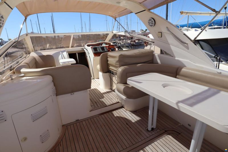 Princess V42