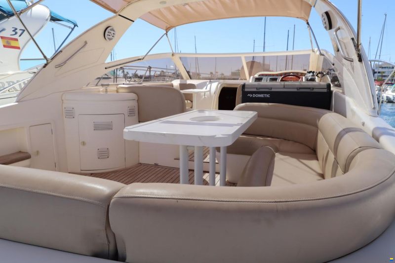 Princess V42