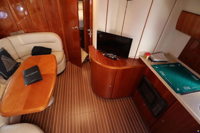 Princess V42
