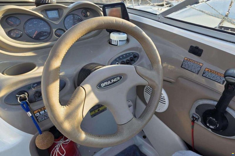 Bayliner 602 Cuddy