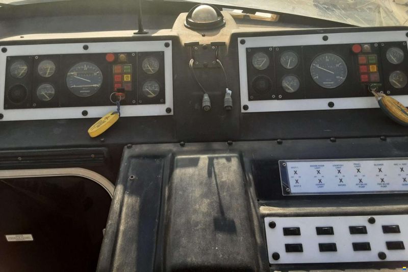 Bayliner Avanti 3255 Express