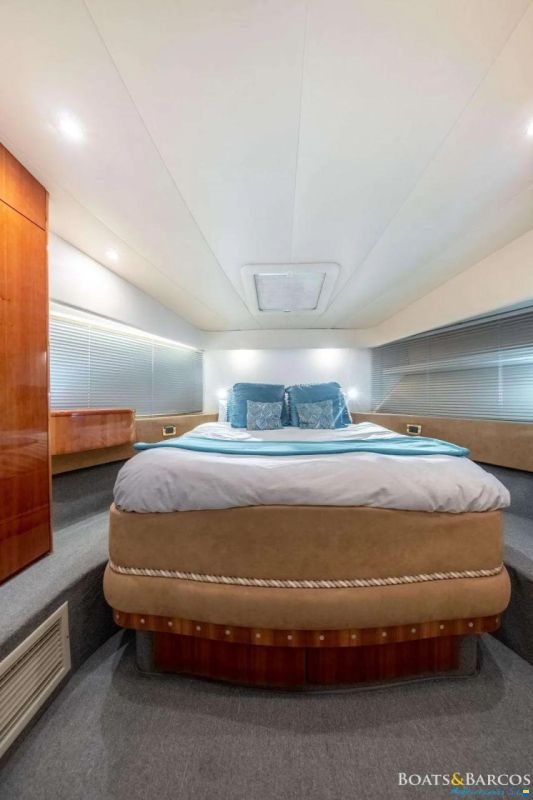 Azimut 58