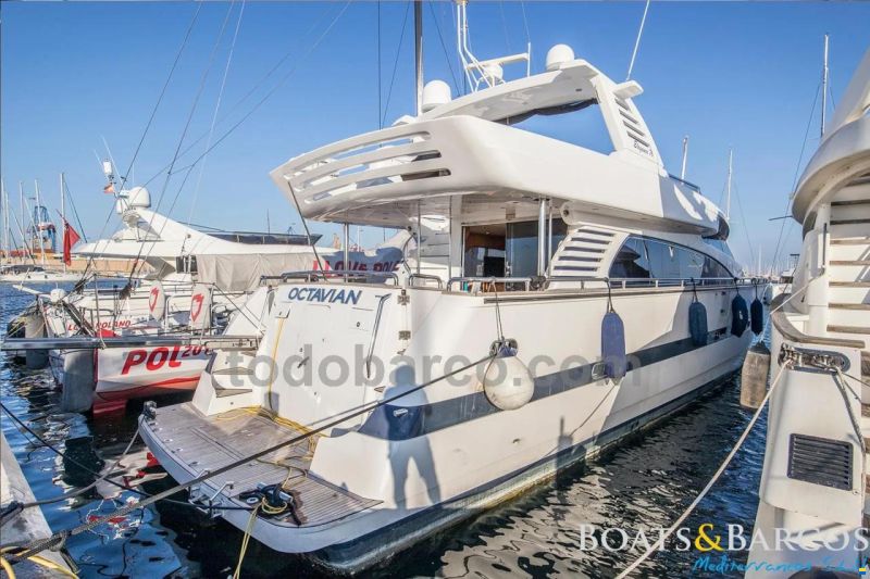 Elegance Yacht 76