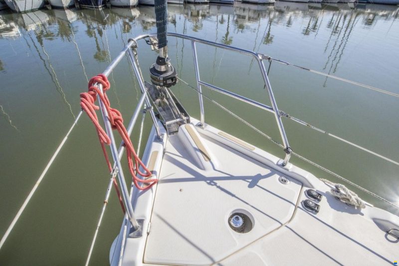 Hunter Marine Sun legend 36